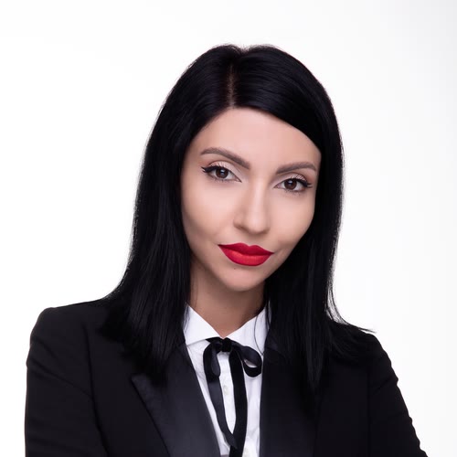 Elen, client enablement at Acceleris Labs